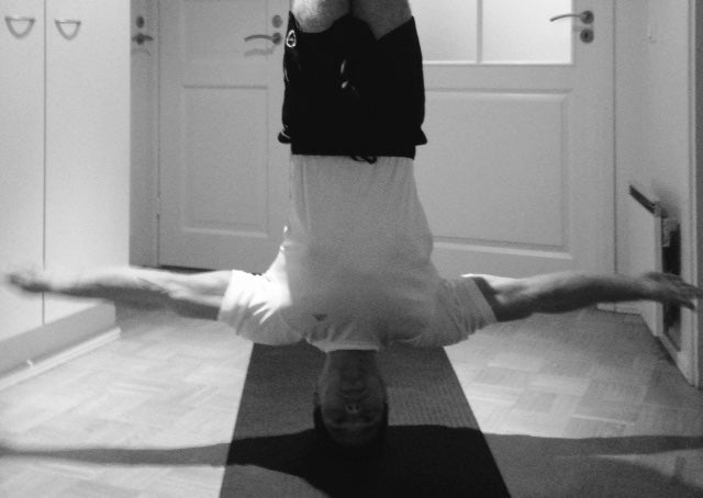 Onnistuuko päälläseisonta? Täältä lisähaasteita ja variaatioita!