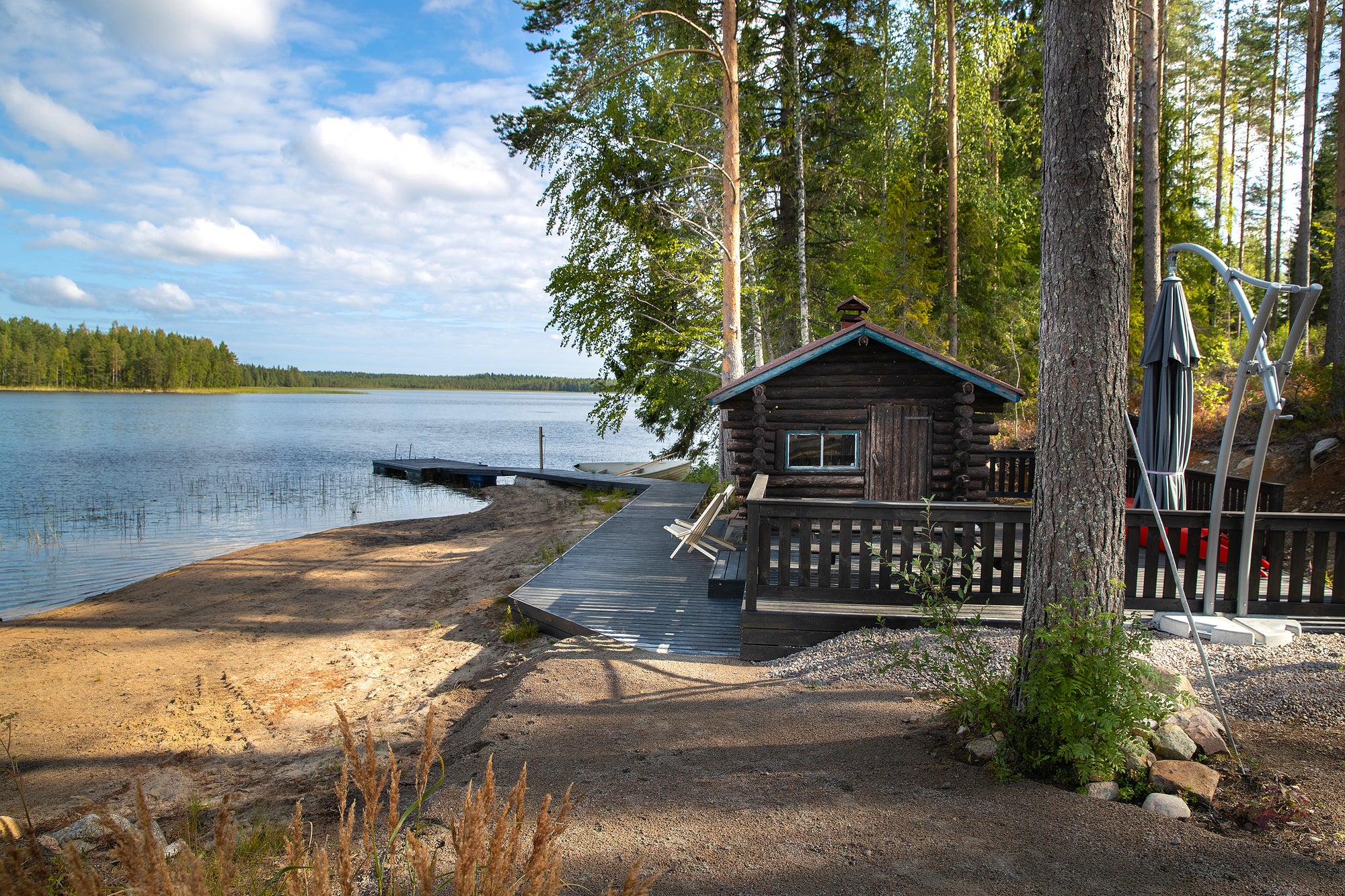 Savusauna ja oma ranta